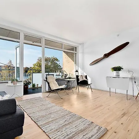 דירה Cozy And Modern Flat With Great View Of The Lakes! *